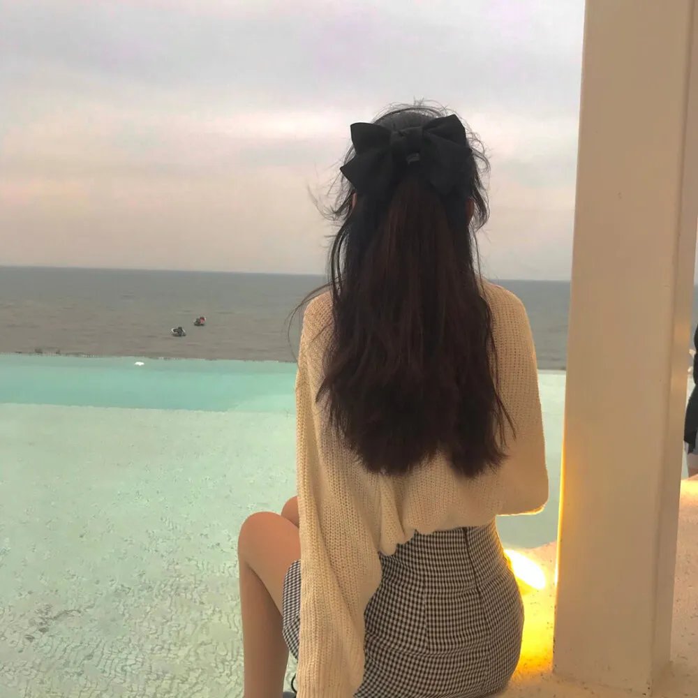 浮出水面第二季封面