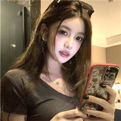 第一次的辣妹封面
